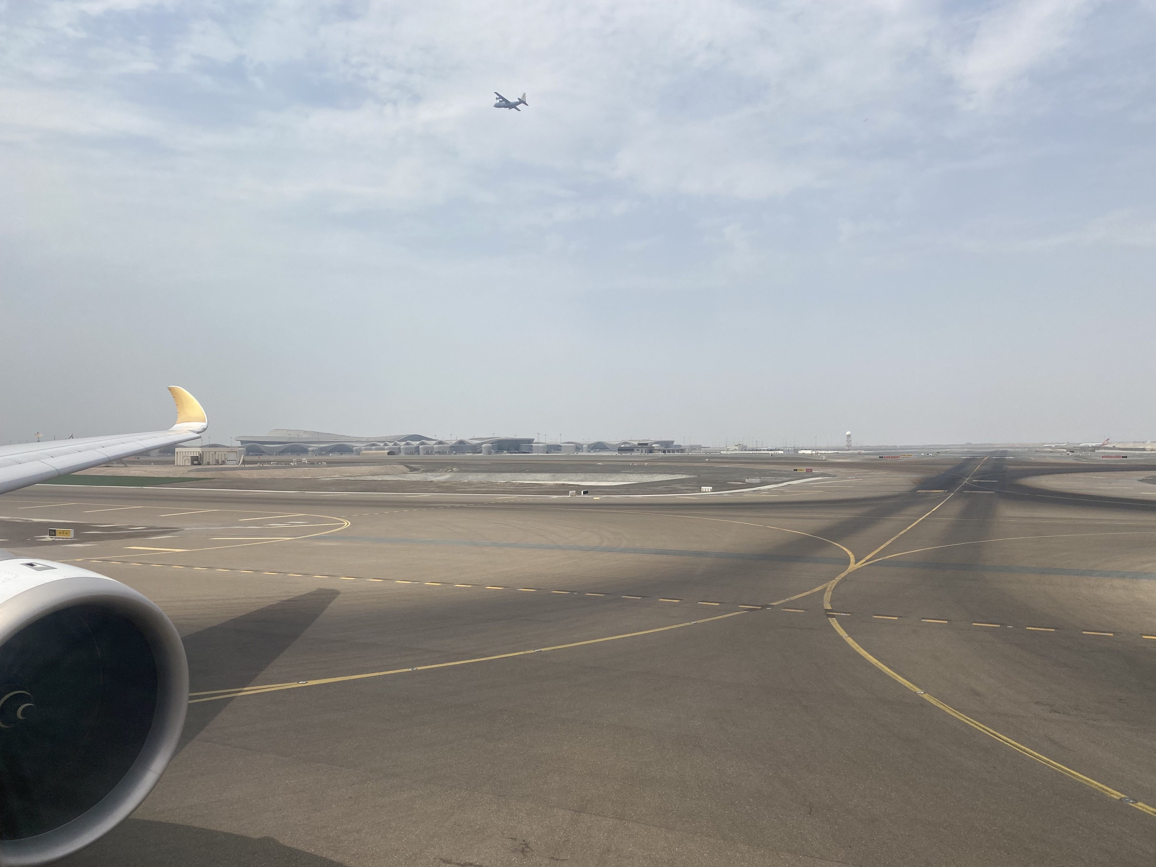 Abu Dhabi Airport (AUH)